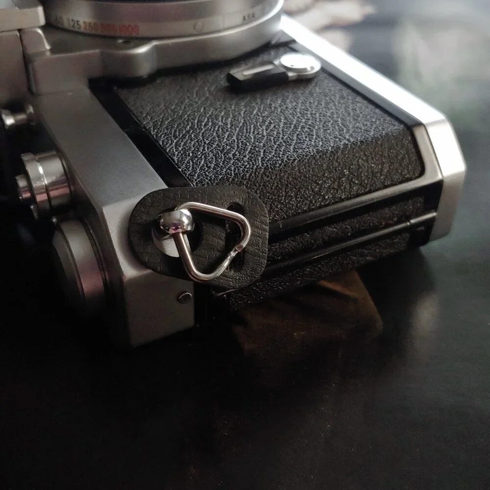 Vintage Nikkormat/Nikon FT2 35mm Film Camera + 50mm Nikor Lens